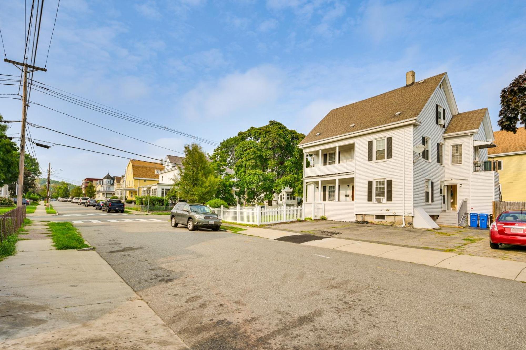9 Mi To Dtwn Boston Cozy Malden Apartment Экстерьер фото