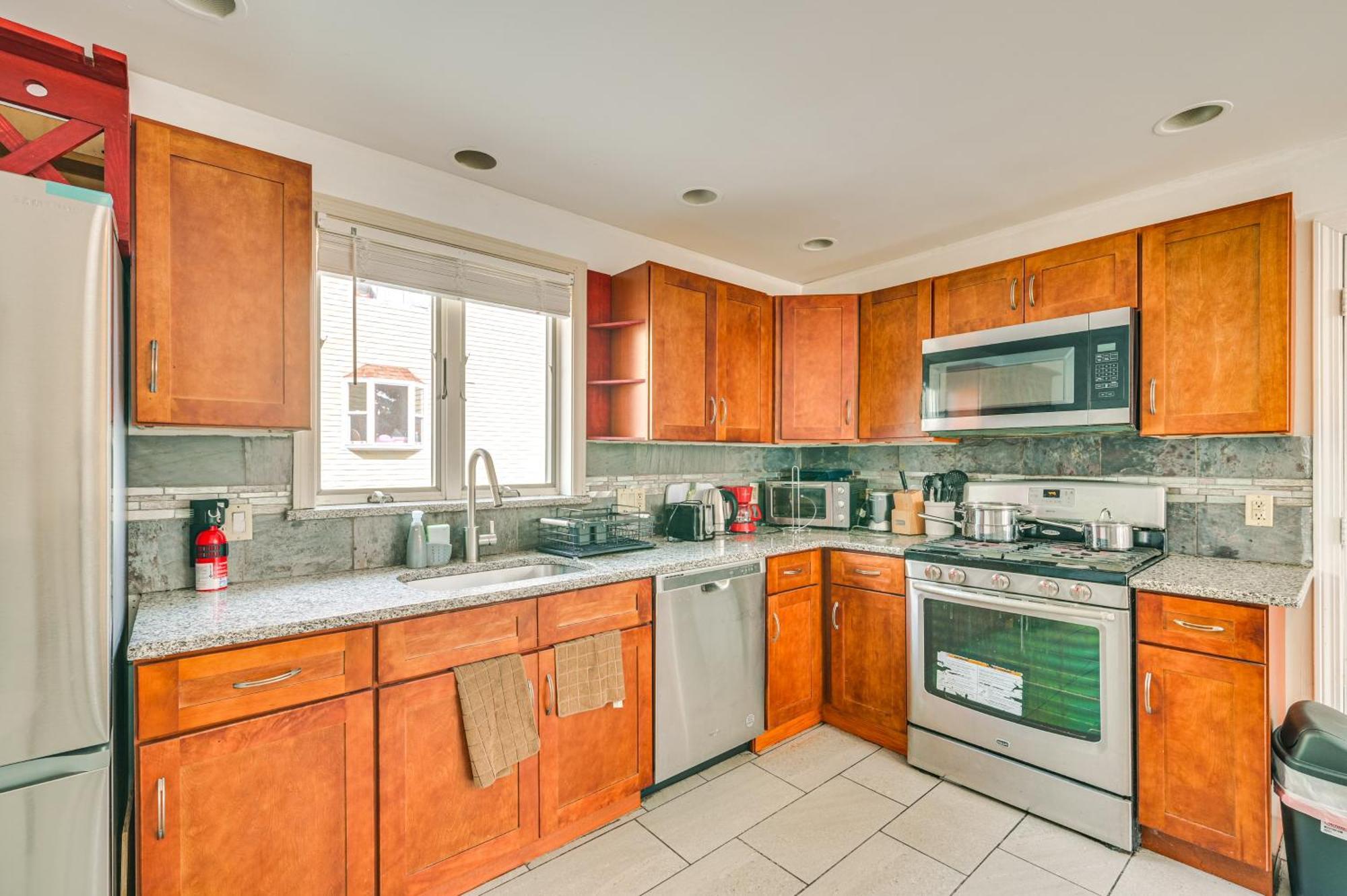 9 Mi To Dtwn Boston Cozy Malden Apartment Экстерьер фото