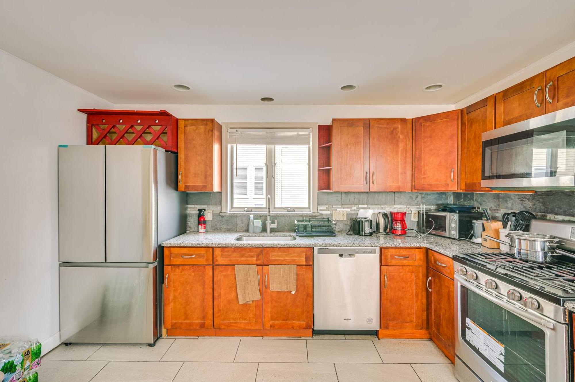 9 Mi To Dtwn Boston Cozy Malden Apartment Экстерьер фото