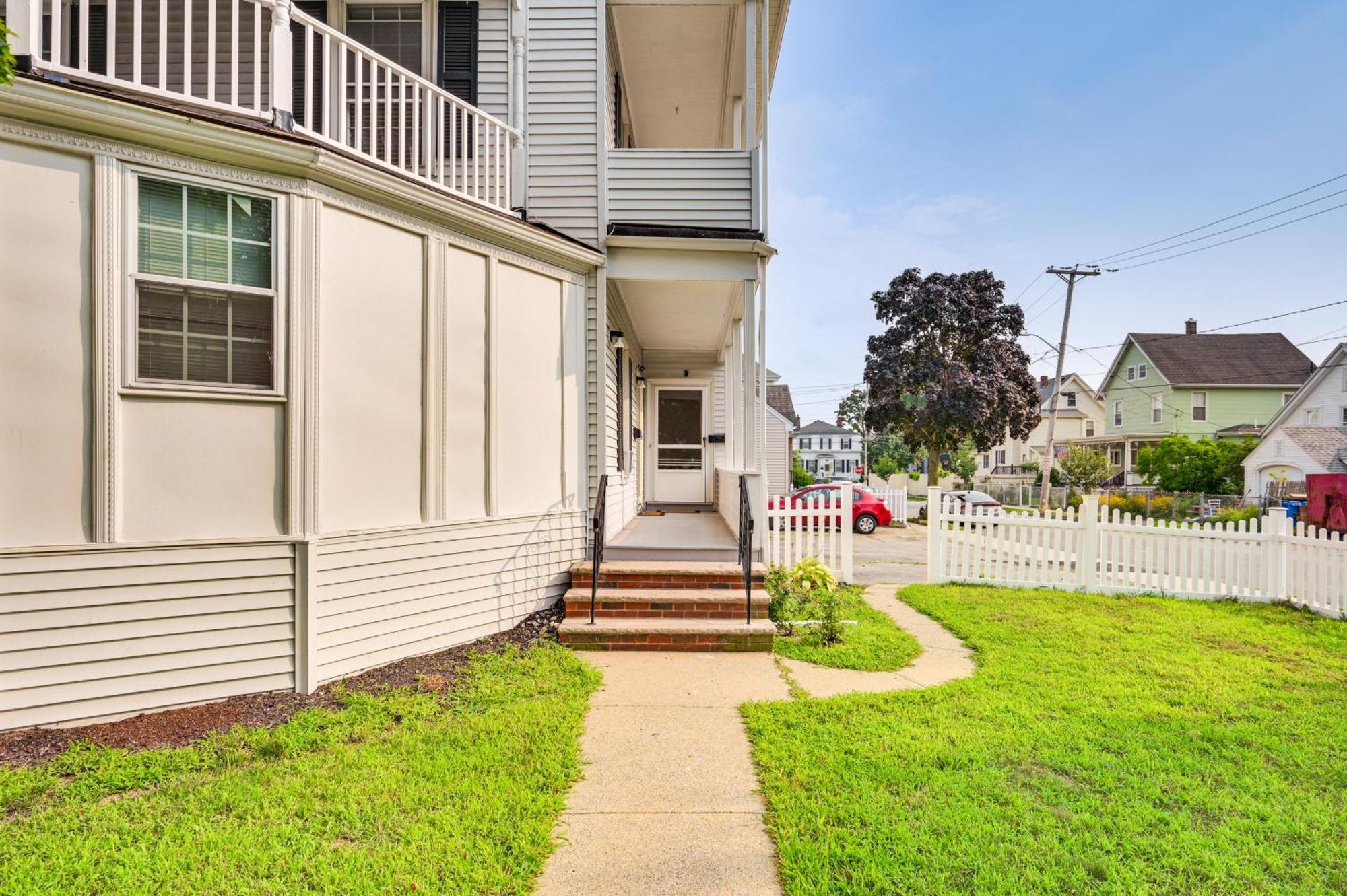 9 Mi To Dtwn Boston Cozy Malden Apartment Экстерьер фото